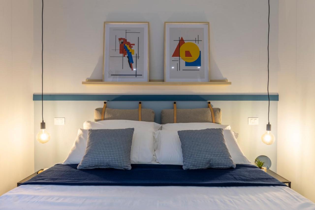 Cool And Stylish City Apartment - Wifi Трієст Екстер'єр фото