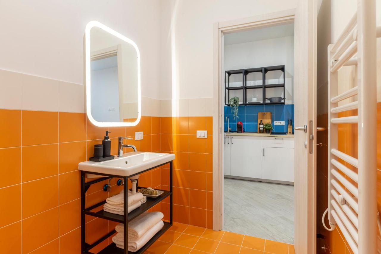Cool And Stylish City Apartment - Wifi Трієст Екстер'єр фото